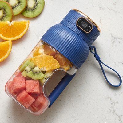 Blender smoothie | Puissant et Pratique - Charmiecuisine